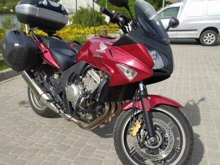 Красный Хонда CBF 600SA, объемом двигателя 0 л и пробегом 50 тыс. км за 4500 $, фото 1 на Automoto.ua