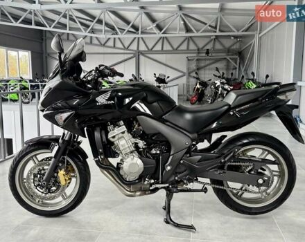 Хонда CBF 600SA, объемом двигателя 0.6 л и пробегом 16 тыс. км за 5799 $, фото 4 на Automoto.ua