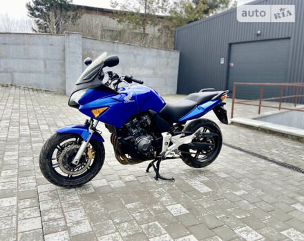 Хонда CBF 600SA, объемом двигателя 0.6 л и пробегом 31 тыс. км за 4199 $, фото 5 на Automoto.ua