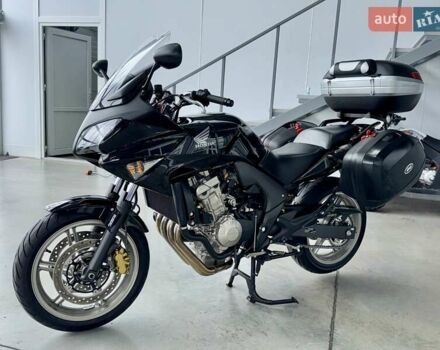 Хонда CBF 600SA, объемом двигателя 0.6 л и пробегом 24 тыс. км за 5999 $, фото 3 на Automoto.ua