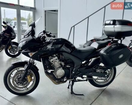 Хонда CBF 600SA, объемом двигателя 0.6 л и пробегом 24 тыс. км за 5999 $, фото 4 на Automoto.ua