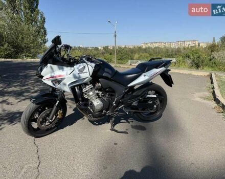 Хонда CBF 600SA, объемом двигателя 0 л и пробегом 34 тыс. км за 5850 $, фото 1 на Automoto.ua