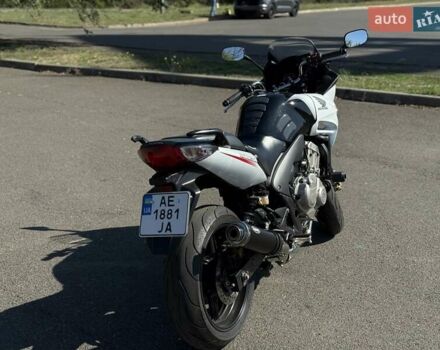 Хонда CBF 600SA, объемом двигателя 0 л и пробегом 34 тыс. км за 5850 $, фото 8 на Automoto.ua