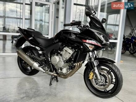Хонда CBF 600SA 2010 у Хмельницькому на Automoto.ua Хонда CBF 600SA, об'ємом двигуна 0.6 л та пробігом 30 тис. км за 6199 $, фото 1 на Automoto.ua