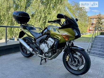 Хонда CBF 600SA, об'ємом двигуна 0.6 л та пробігом 24 тис. км за 5999 $, фото 1 на Automoto.ua