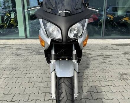 Серый Хонда CBF 600SA, объемом двигателя 0.6 л и пробегом 29 тыс. км за 4299 $, фото 2 на Automoto.ua