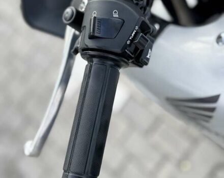 Серый Хонда CBF 600SA, объемом двигателя 0.6 л и пробегом 29 тыс. км за 4299 $, фото 22 на Automoto.ua