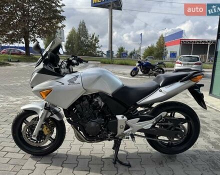 Серый Хонда CBF 600SA, объемом двигателя 0.6 л и пробегом 29 тыс. км за 4299 $, фото 5 на Automoto.ua