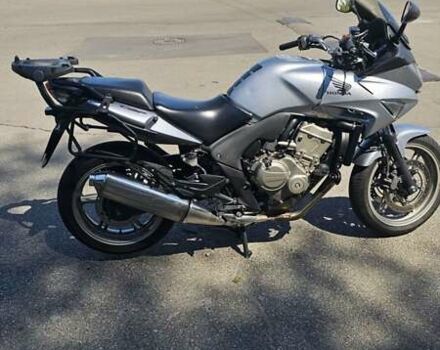 Серый Хонда CBF 600SA, объемом двигателя 0.6 л и пробегом 56 тыс. км за 6300 $, фото 7 на Automoto.ua