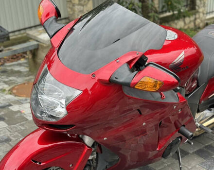 Черный Хонда CBR 1100XX Blackbird, объемом двигателя 1.1 л и пробегом 50 тыс. км за 4800 $, фото 2 на Automoto.ua