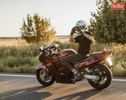 Червоний Хонда CBR 1100XX Blackbird, об'ємом двигуна 1.1 л та пробігом 74 тис. км за 6000 $, фото 10 на Automoto.ua