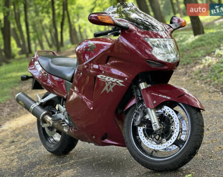 Червоний Хонда CBR 1100XX Blackbird, об'ємом двигуна 1.1 л та пробігом 74 тис. км за 6000 $, фото 1 на Automoto.ua