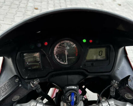 Красный Хонда CBR 1100XX Blackbird, объемом двигателя 1.1 л и пробегом 61 тыс. км за 4200 $, фото 6 на Automoto.ua