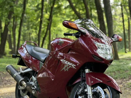 Червоний Хонда CBR 1100XX Blackbird, об'ємом двигуна 1.1 л та пробігом 74 тис. км за 6000 $, фото 1 на Automoto.ua