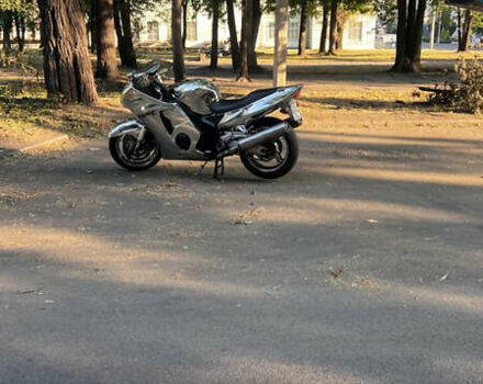 Серый Хонда CBR 1100XX Blackbird, объемом двигателя 1.1 л и пробегом 60 тыс. км за 4900 $, фото 2 на Automoto.ua