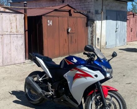 Хонда CBR 250, объемом двигателя 0.25 л и пробегом 0 тыс. км за 1500 $, фото 1 на Automoto.ua