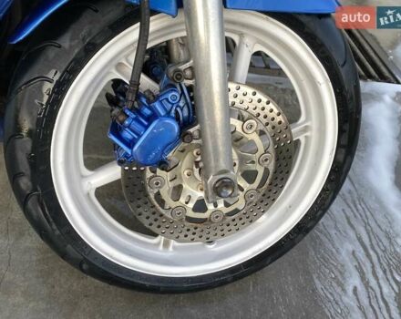 Белый Хонда CBR 250R, объемом двигателя 0.25 л и пробегом 1 тыс. км за 2000 $, фото 8 на Automoto.ua