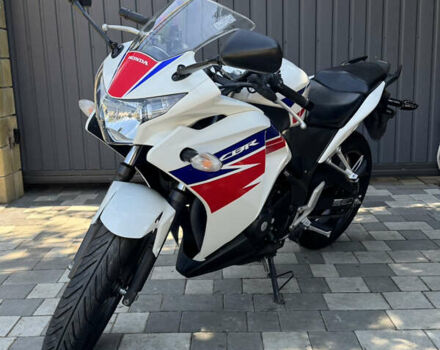 Білий Хонда CBR 250R, об'ємом двигуна 0.25 л та пробігом 10 тис. км за 3300 $, фото 6 на Automoto.ua