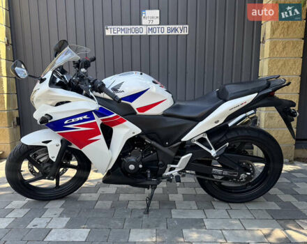 Білий Хонда CBR 250R, об'ємом двигуна 0.25 л та пробігом 10 тис. км за 3300 $, фото 5 на Automoto.ua