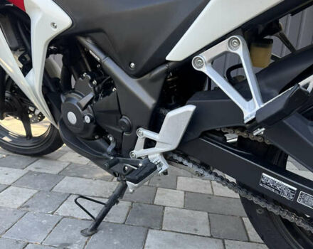 Білий Хонда CBR 250R, об'ємом двигуна 0.25 л та пробігом 10 тис. км за 3300 $, фото 8 на Automoto.ua