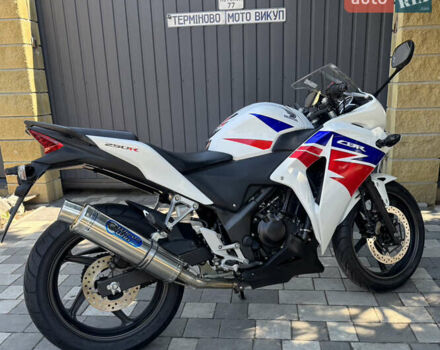 Білий Хонда CBR 250R, об'ємом двигуна 0.25 л та пробігом 10 тис. км за 3300 $, фото 2 на Automoto.ua