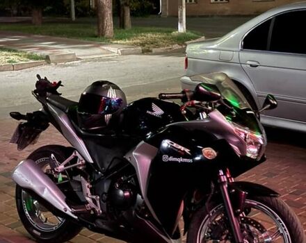 Черный Хонда CBR 250R, объемом двигателя 0.25 л и пробегом 30 тыс. км за 2900 $, фото 1 на Automoto.ua