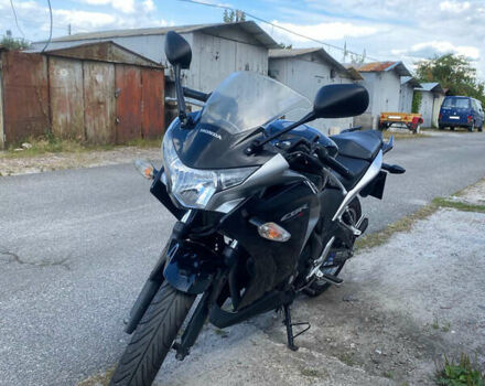 Черный Хонда CBR 250R, объемом двигателя 0.25 л и пробегом 4 тыс. км за 2600 $, фото 1 на Automoto.ua