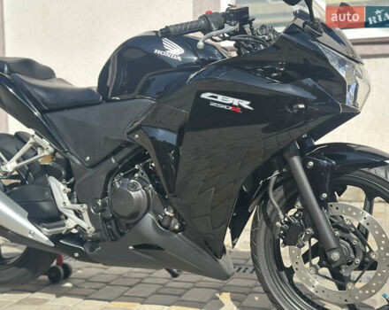 Черный Хонда CBR 250R, объемом двигателя 0.25 л и пробегом 7 тыс. км за 2900 $, фото 4 на Automoto.ua