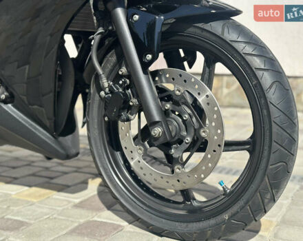 Черный Хонда CBR 250R, объемом двигателя 0.25 л и пробегом 7 тыс. км за 2900 $, фото 3 на Automoto.ua