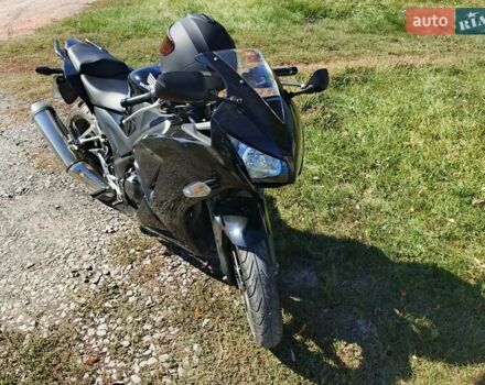 Черный Хонда CBR 250R, объемом двигателя 0.25 л и пробегом 22 тыс. км за 3700 $, фото 3 на Automoto.ua