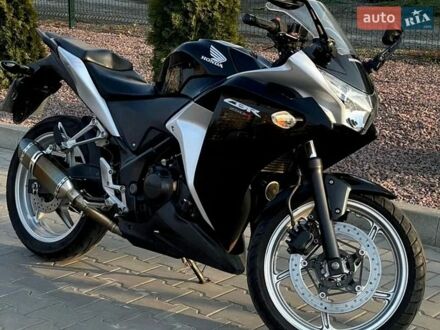 Черный Хонда CBR 250R, объемом двигателя 0.25 л и пробегом 28 тыс. км за 2650 $, фото 1 на Automoto.ua