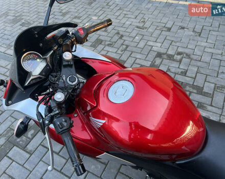 Красный Хонда CBR 250R, объемом двигателя 0.25 л и пробегом 25 тыс. км за 2500 $, фото 4 на Automoto.ua