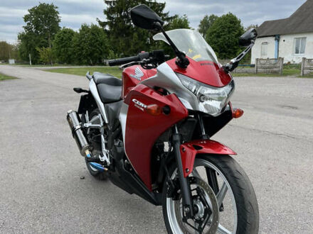 Хонда CBR 250R 2011 в Виннице на Automoto.ua Красный Хонда CBR 250R, объемом двигателя 0.25 л и пробегом 22 тыс. км за 3000 $, фото 1 на Automoto.ua