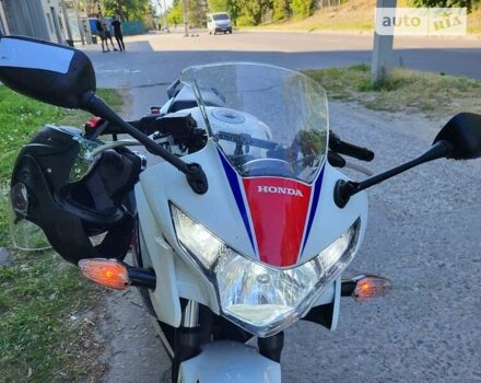 Хонда CBR 250R, объемом двигателя 0 л и пробегом 12 тыс. км за 3350 $, фото 5 на Automoto.ua