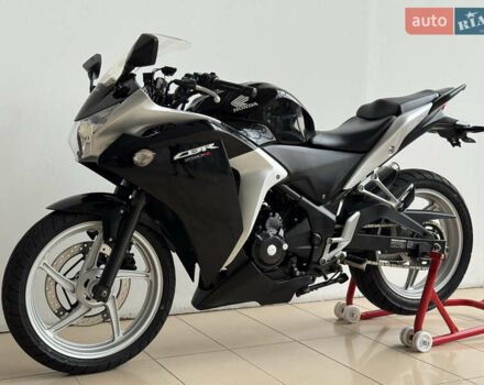 Хонда CBR 250R, объемом двигателя 0.25 л и пробегом 31 тыс. км за 2900 $, фото 6 на Automoto.ua