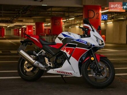 Хонда CBR 250R 2014 у Києві на Automoto.ua Хонда CBR 250R, об'ємом двигуна 0 л та пробігом 10 тис. км за 3400 $, фото 1 на Automoto.ua