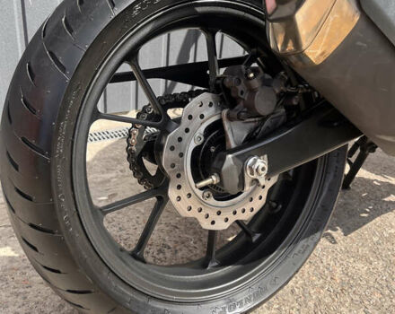 Серый Хонда CBR 250R, объемом двигателя 0.25 л и пробегом 22 тыс. км за 3900 $, фото 12 на Automoto.ua
