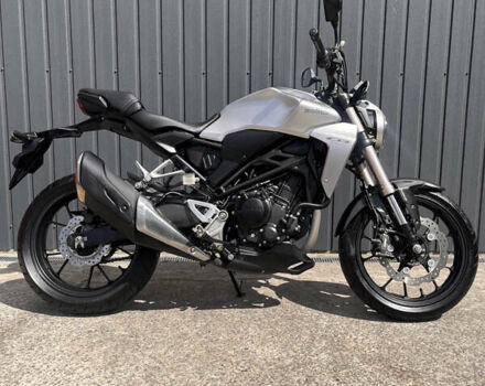 Серый Хонда CBR 250R, объемом двигателя 0.25 л и пробегом 22 тыс. км за 3900 $, фото 1 на Automoto.ua