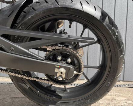 Серый Хонда CBR 250R, объемом двигателя 0.25 л и пробегом 22 тыс. км за 3900 $, фото 13 на Automoto.ua