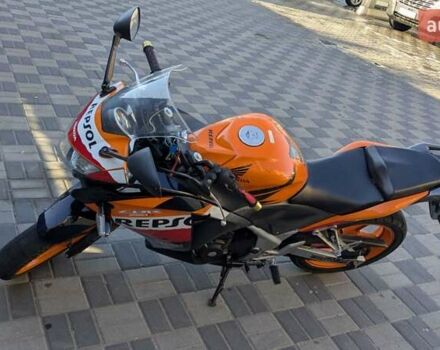 Оранжевый Хонда CBR 250R, объемом двигателя 0.25 л и пробегом 19 тыс. км за 3200 $, фото 6 на Automoto.ua