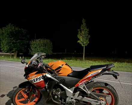 Оранжевый Хонда CBR 250R, объемом двигателя 0.25 л и пробегом 19 тыс. км за 3500 $, фото 1 на Automoto.ua