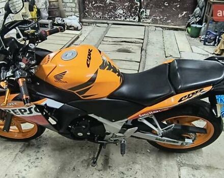 Помаранчевий Хонда CBR 250R, об'ємом двигуна 0.25 л та пробігом 31 тис. км за 3100 $, фото 6 на Automoto.ua