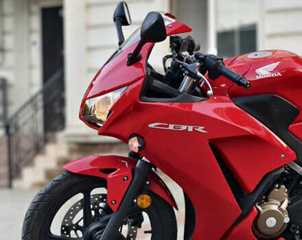 Червоний Хонда CBR 300R, об'ємом двигуна 0.3 л та пробігом 10 тис. км за 3400 $, фото 1 на Automoto.ua