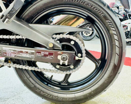 Красный Хонда CBR 300R, объемом двигателя 0.3 л и пробегом 10 тыс. км за 3300 $, фото 16 на Automoto.ua