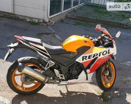 Хонда CBR 300R, об'ємом двигуна 0 л та пробігом 15 тис. км за 3200 $, фото 2 на Automoto.ua