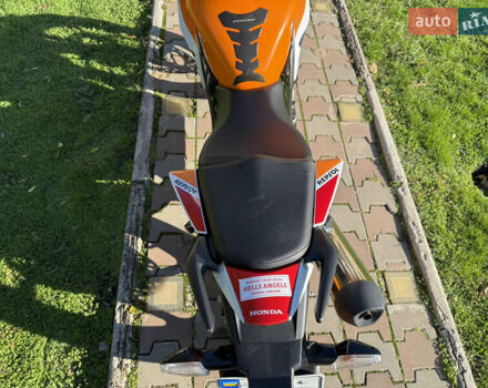 Оранжевый Хонда CBR 300R, объемом двигателя 0.29 л и пробегом 17 тыс. км за 3300 $, фото 7 на Automoto.ua