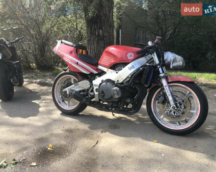 Красный Хонда CBR 400F, объемом двигателя 0.4 л и пробегом 154 тыс. км за 1500 $, фото 2 на Automoto.ua