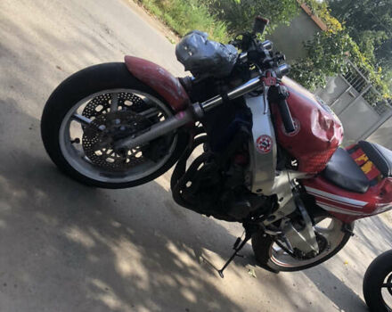 Красный Хонда CBR 400F, объемом двигателя 0.4 л и пробегом 154 тыс. км за 1500 $, фото 3 на Automoto.ua