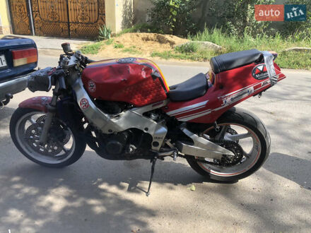 Хонда CBR 400F 1999 в Одессе на Automoto.ua Красный Хонда CBR 400F, объемом двигателя 0.4 л и пробегом 154 тыс. км за 1500 $, фото 1 на Automoto.ua