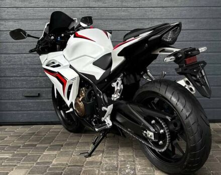Белый Хонда CBR 400R, объемом двигателя 0.4 л и пробегом 32 тыс. км за 6000 $, фото 6 на Automoto.ua